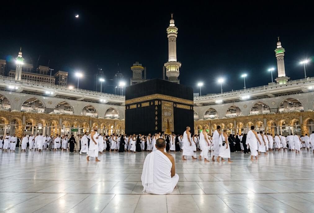12 Nights Easter Umrah Package | 3 Star Package